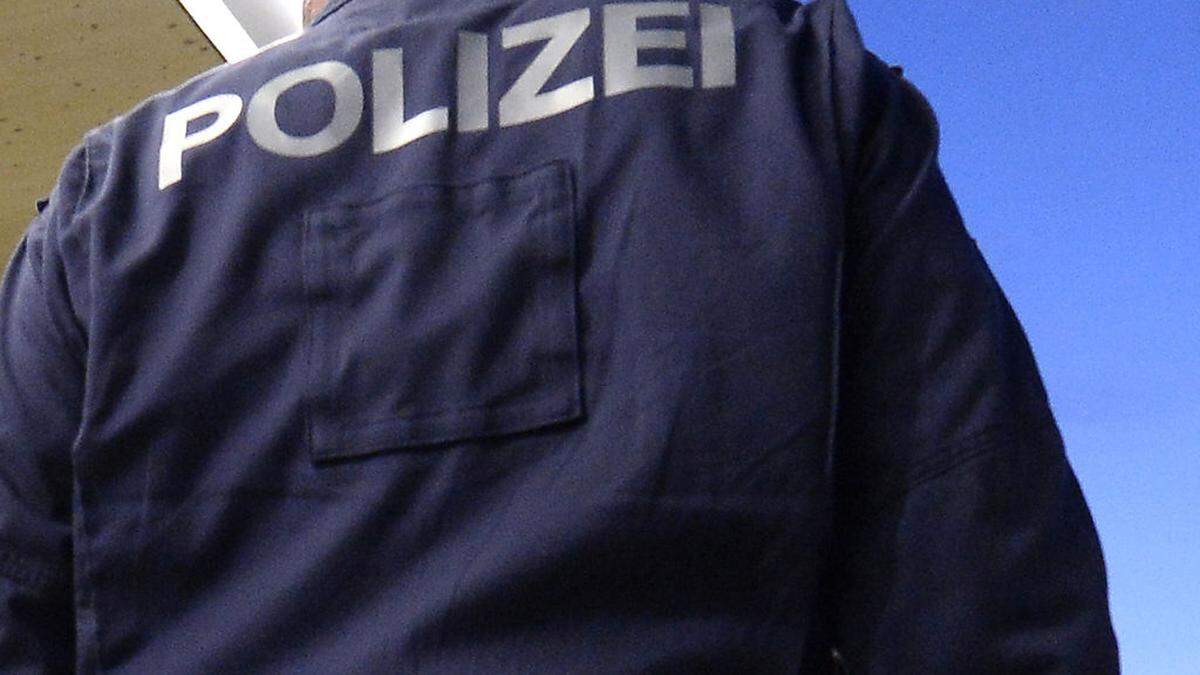 Die Polizei sprach ein Betretungsverbot aus