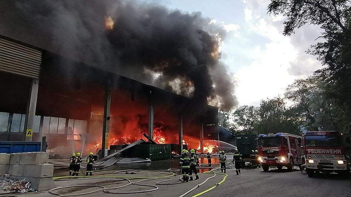 Großbrand in der Müllanlage Liezen