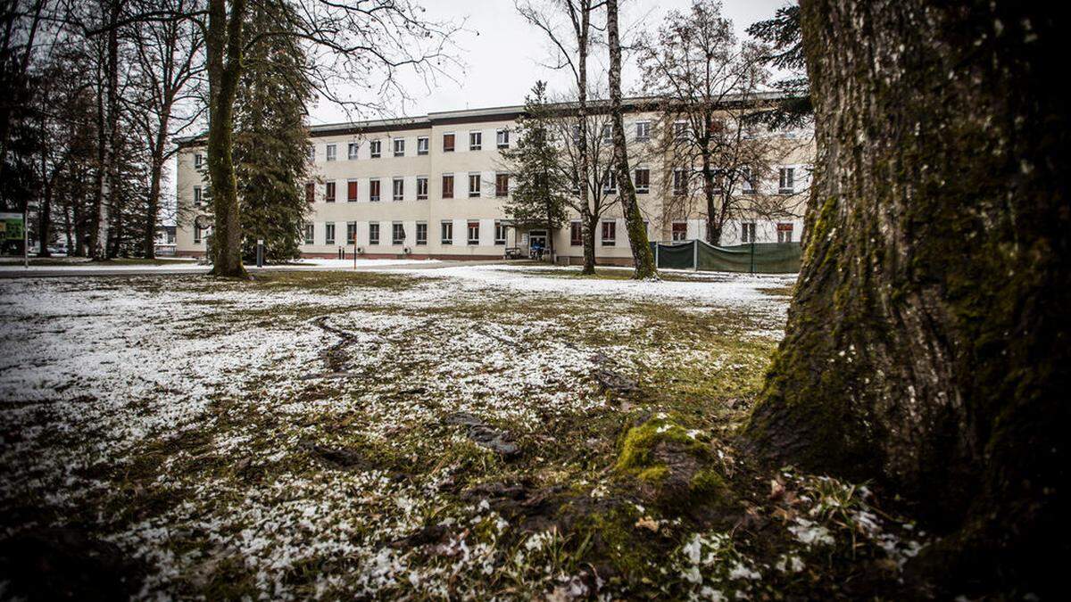 Der Mann kommt nun von der psychiatrischen Abteilung des Klinikums in eine andere Einrichtung. 