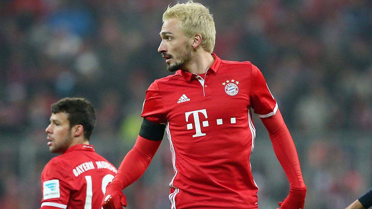 Mats Hummels hat sich seine Haare blond gefärbt