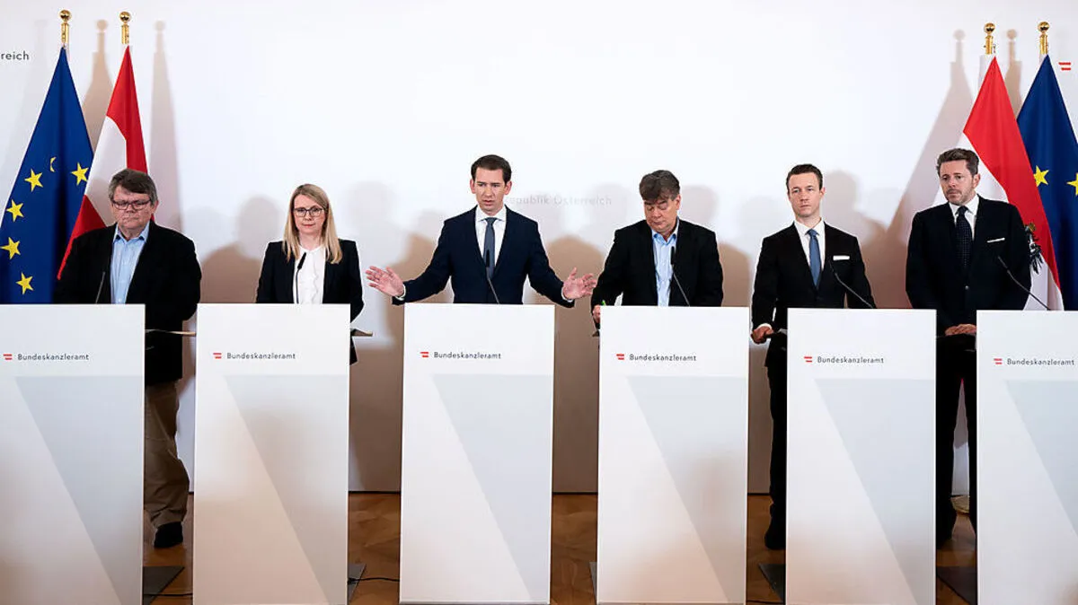  vlnr.: ÖGB-Präsident Wolfgang Katzian, Wirtschaftsministerin Margarete Schramböck (ÖVP), Bundeskanzler Sebastian Kurz (ÖVP), Vizekanzler Werner Kogler (Grüne), Finanzminister Gernot Blümel (ÖVP) und Wirtschaftskammerpräsident Harald Mahrer 