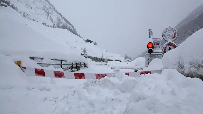 Gesperrte Straße in Zermatt