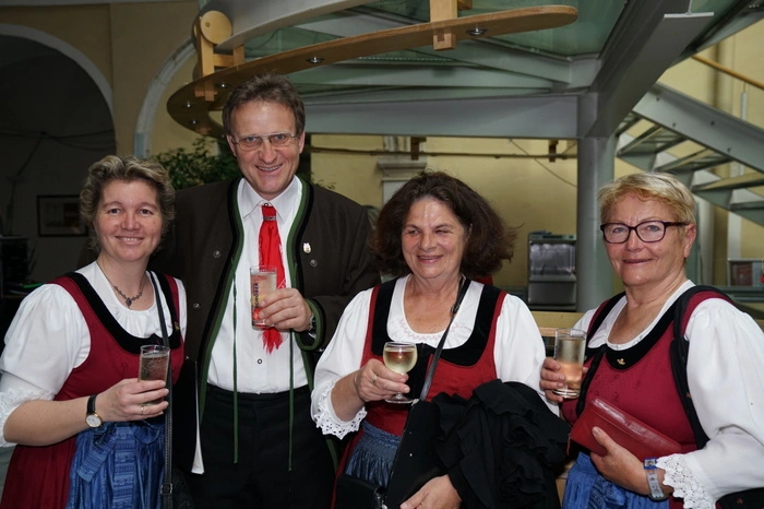 Mitglieder des A cappella Chores Villach