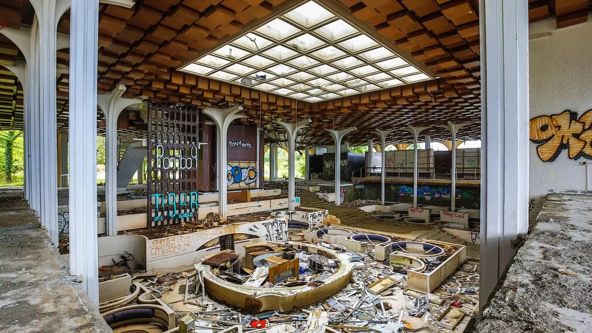 Hotel Haludovo in Kroatien: Europas berühmtester Lost Place ist bald keiner  mehr