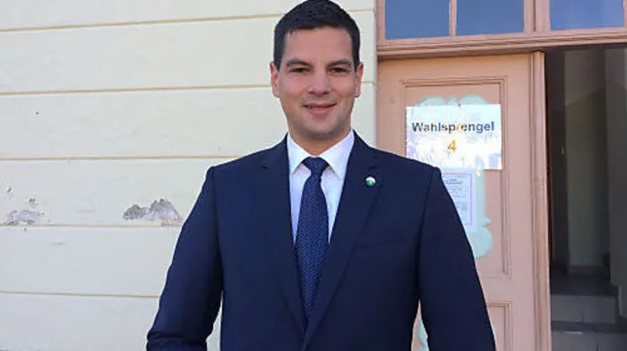 Hanns Amesbauer verteidigt das Aus für die "Aktion 20.000"