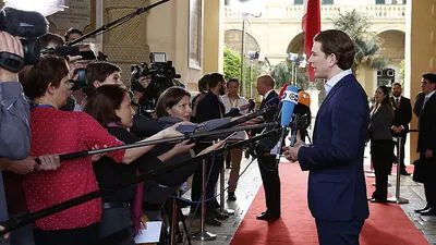 Außenminister Sebastian Kurz auf Malta: Großer Medienrummel