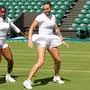 Coco Gauff, Aryna Sabalenka | Sport Bilder des Tages June 27, 2025, London, Celestynow, England: COCO GAUFF of USA and ARYNA SABALENKA during dancing after the practice session before Championships 2025 at Wimbledon AELTC in London. London England - ZUMAc278 20250627_zsp_c278_005 Copyright: xMarcinxCholewinskix