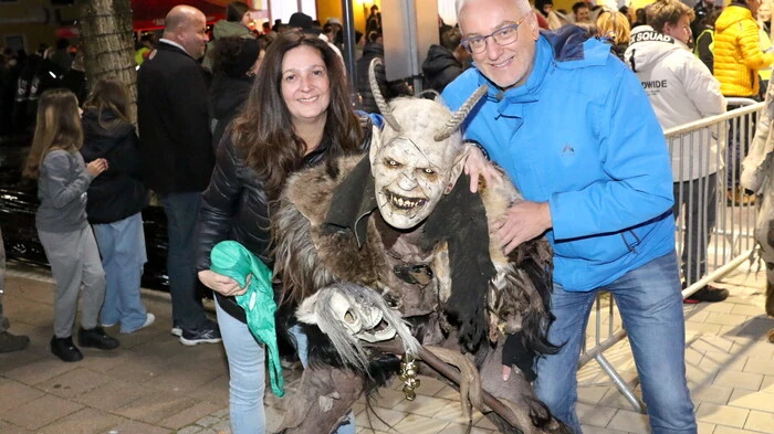 Die Perchten veranstalteten einen fulminanten Umzug. Klicken Sie sich durch die Bilder!