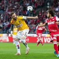 Im April duellierte sich Michael Sollbauer (links) noch mit dem GAK, jetzt wechselt er nach Graz