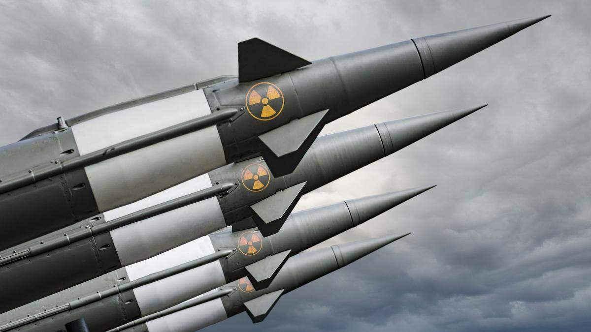Die Raketen können mit Atomsprengköpfen bestückt werden.