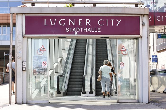 Im Kino in der Lugner City können Besucherinnen und Besucher vielleicht bald Nachrufbotschaften ansehen