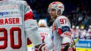 Fabian Hochegger (Nummer 97) gab im Derby sein Comeback 