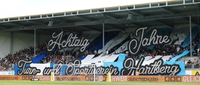 Die Fans haben es plakativ vorgemacht, nun folgen im VIP-Klub Feierlichkeiten zum 80-Jahr-Jubiläum des TSV Hartberg