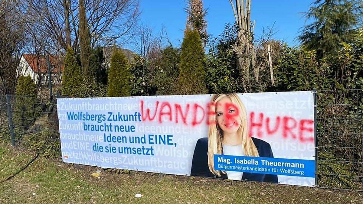 Plakate hängen bewusst noch. Theuermann: &quot;Lasse mich nicht einschüchtern&quot;