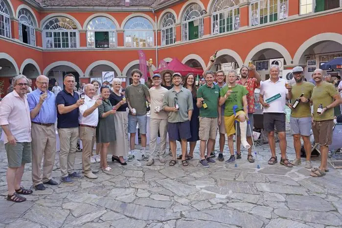 Serviert wurden rund 40 verschiedene Biersorten von insgesamt sieben Brauereien