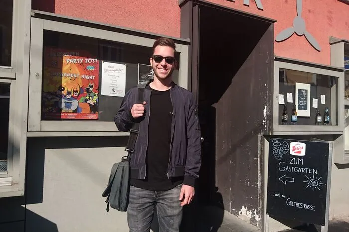 Daniel T., 21 (Physik)