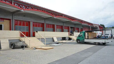 In der Halle in der Triglavstraße können 350 Menschen untergebracht werden