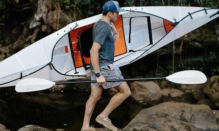 Faltboot 4.0: Das Kayak wiegt wenig und lässt sich auf Rucksack-Größe zusammenfalten