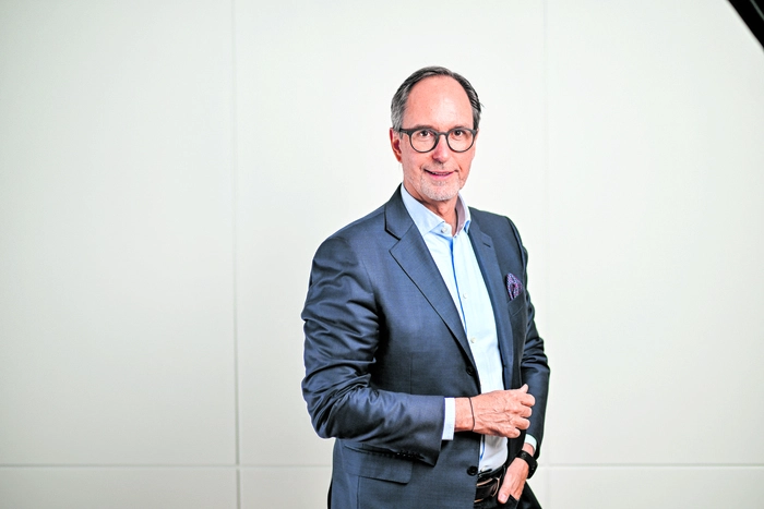 Timo Springer, Präsident IV Kärnten: „An 35 Industriestandorten in Kärnten öffnen 28 Unternehmen für einen Tag ihre Türen und bieten die Möglichkeit, innovative Technologien hautnah zu erleben.“