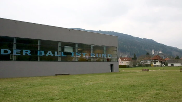 Da war am Samstagabend kein Platz mehr in der Ballspielhalle Friesach! 