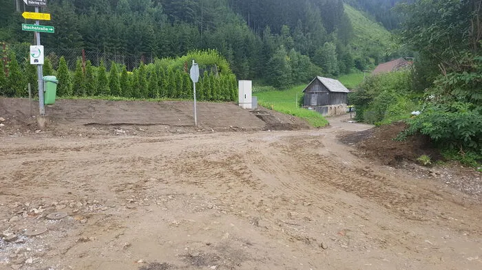 Schlammmassen wälzten sich in der Nacht von Samstag auf Sonntag durch das Zugtal in Oberzeiring.
