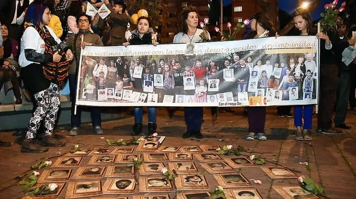 In Bogota wird der historische Frieden gefeiert