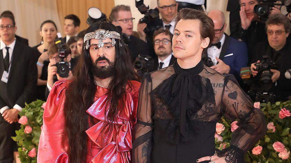 Gucci-Kreativdirektor Alessandro Michele und Musiker Harry Styles bei der Met-Gala 2019