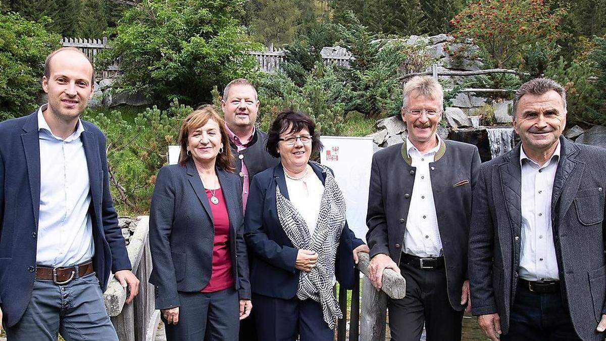 Bürgermeister Ingo Hafele (St. Jakob) , Palfrader, Tönig, Bachler, Bürgermeister Vitus Monitzer (St. Veit), Franz Hopfgartner (Hopfgarten)