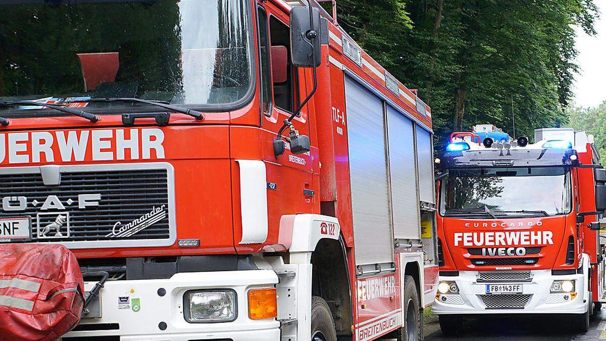 Die Feuerwehr Gniebing stand mit 15 Kameraden im Einsatz