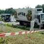 In dem auf einem Pannenstreifen auf der A4 in der Nähe von Parndorf (Bezirk Neusiedl am See) abgestellten Lastwagen sind Dutzende Menschen ums Leben gekommen