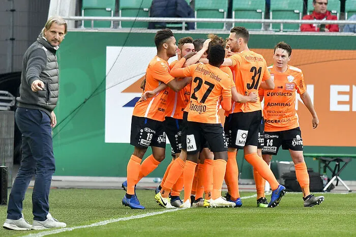 27. April 2019. In der Qualifikationsgruppe siegen die Hartberger nun auch auswärts in Hütteldorf. Gegen Rapid steht am Ende ein 4:3 auf der Anzeigetafel.
