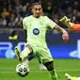 Barcelonas Raphinha im Duell mit Inter-Goalie Yann Sommer