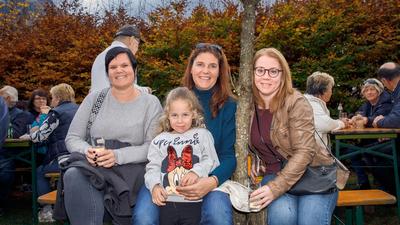 Gut besucht war das 11. Maronifest, neben Musik wurde die herbstliche Köstlichkeit genossen