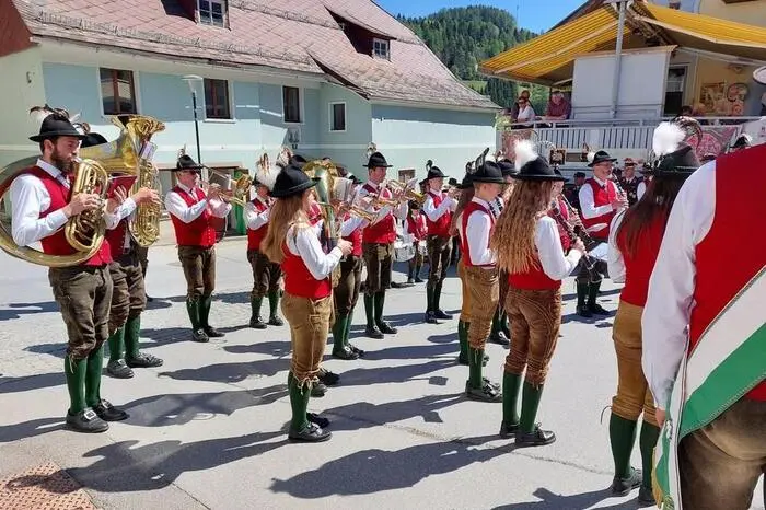 Für die musikalische Umrahmung sorgte der Musikverein Althofen unter der Leitung von Kapellmeister Michael Herbst.