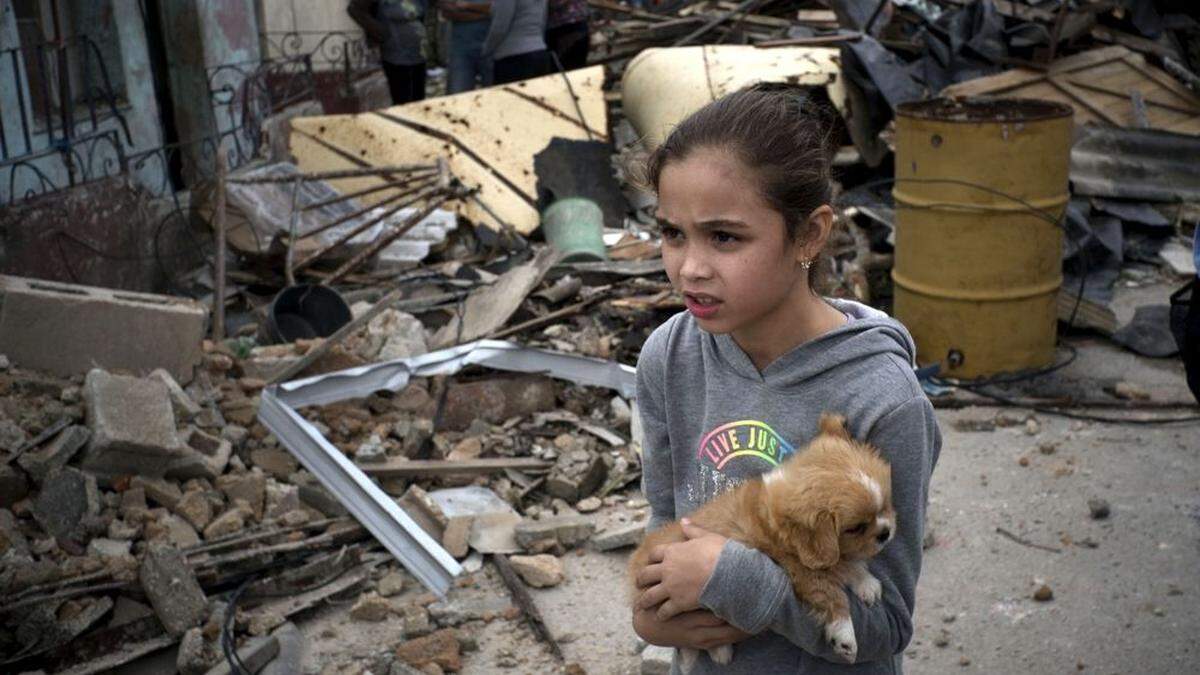 Tornado fegt über Kuba