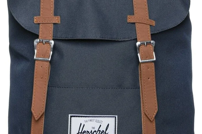 Ein Rucksack.