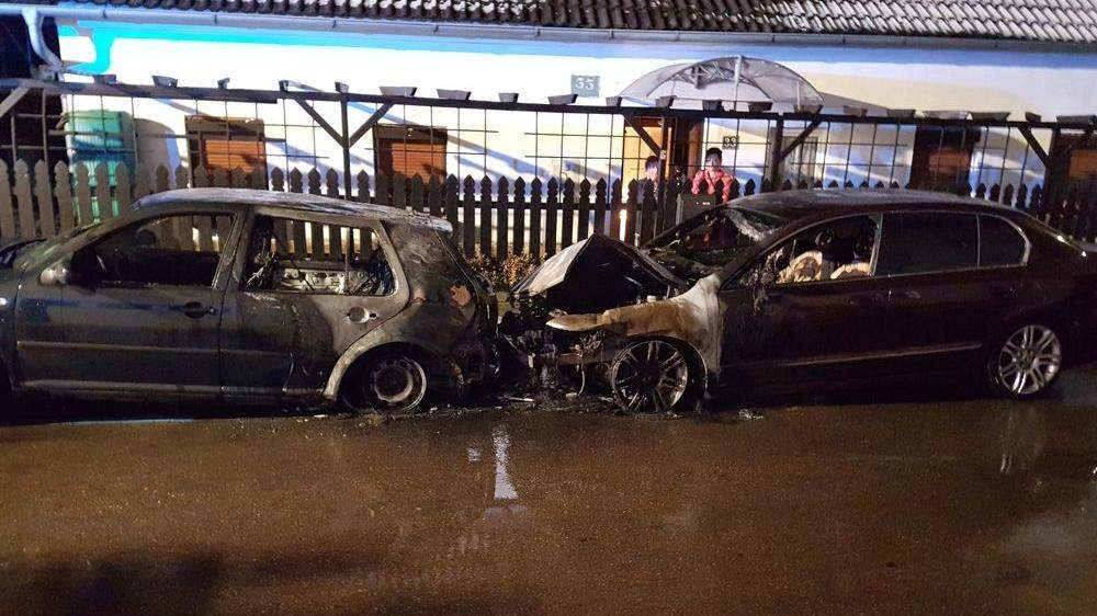 Zwei Autos brannten am 5. Jänner in Graz völlig aus