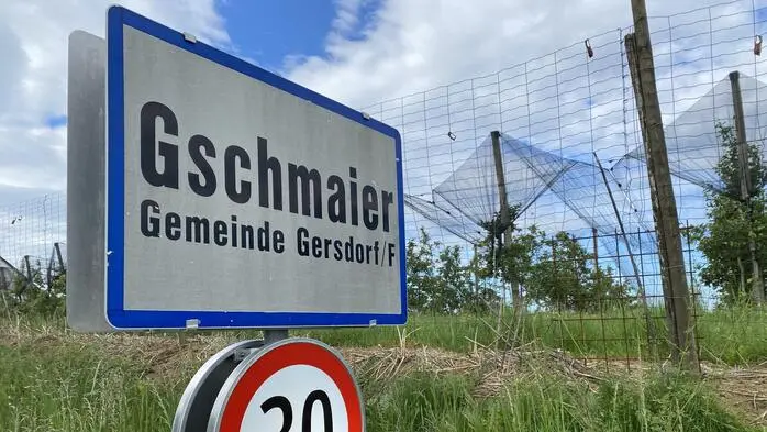 Ein 64-Jähriger soll in Gersdorf an der Feistritz seine 59-jährige Frau mit einem Gewehr erschossen haben