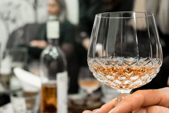 Die Treffen sind kostenlos, den Wein sponsern österreichische Winzer