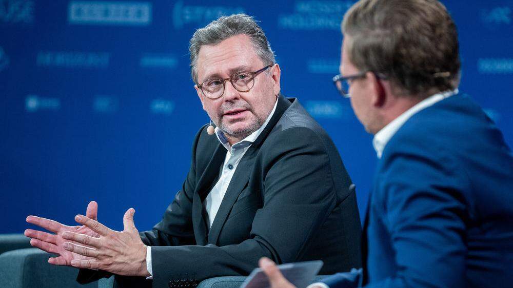 ORF-Generaldirektor Alexander Wrabetz mit Moderator Jürgen Hofer.