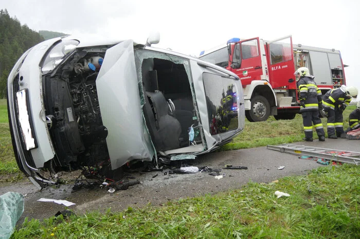 Bilder von der Unfallstelle.
