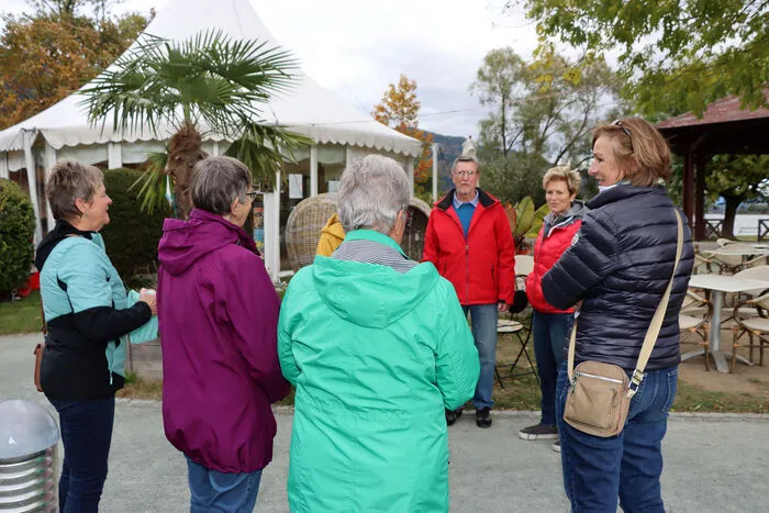 In Kooperation mit dem Frauengesundheitszentrum Kärnten veranstaltet die Gemeinde Steindorf als „Gesunde Gemeinde“ die „Initiative Weg-Gefährtinnen“.