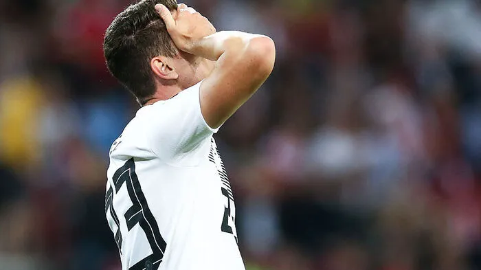 Mario Gomez und seine Kollegen waren nach dem 1:2 gegen Österreich enttäuscht