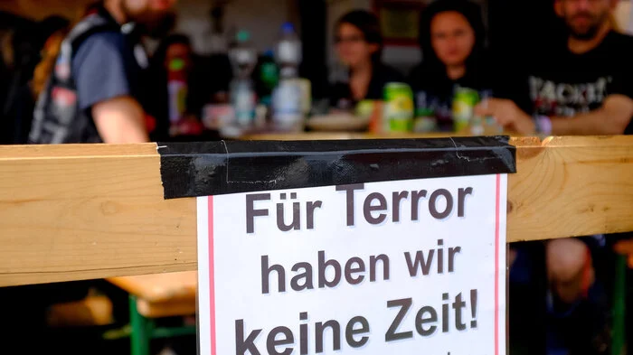 Alljährlich bricht im kleinen Dorf Wacken in Schleswig-Holstein das Metal-Fieber aus. Das legendäre ...