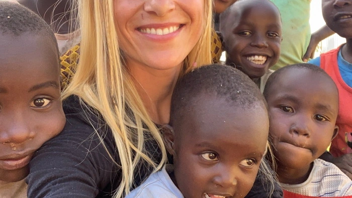 Anja Prieler-Kemboi (37) engagiert sich gemeinsam mit ihrem Ehemann Edwin für die Kinder in dessen Heimat, dem kenianischen Dorf Kiptongo. Vor allem die Zukunft der Kinder ist der gebürtigen Klagenfurterin ein Anliegen.