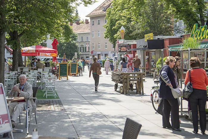 Auch der Lendplatz erhält Lob, vor allem auch für die Lokale rund um die Markthalle.