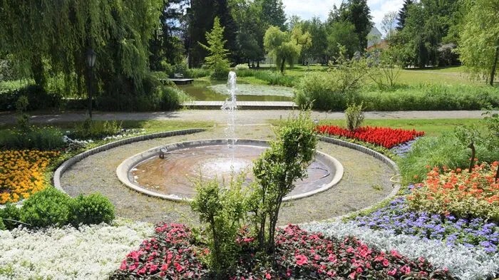 Fünf Floras