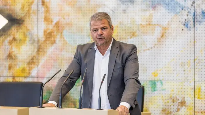 Das Team Kärnten hat die Schuldensituation zum Thema der aktuellen Stunde gemacht