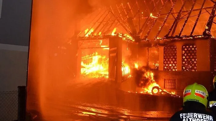 Um ein Uhr Nacht brach der Brand aus