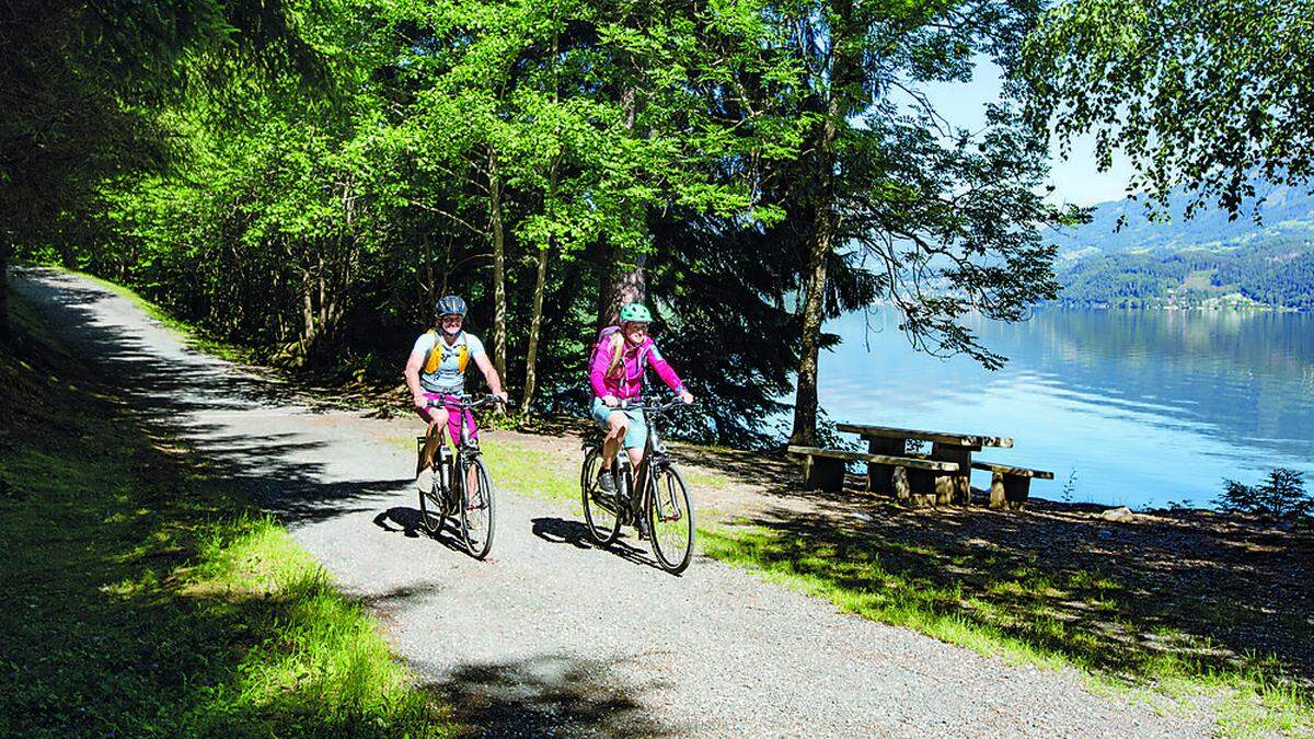 Sehr beliebt: Radfahren entlang des Millstätter Sees